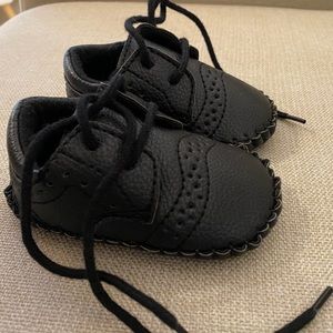 Baby boy crib shoes